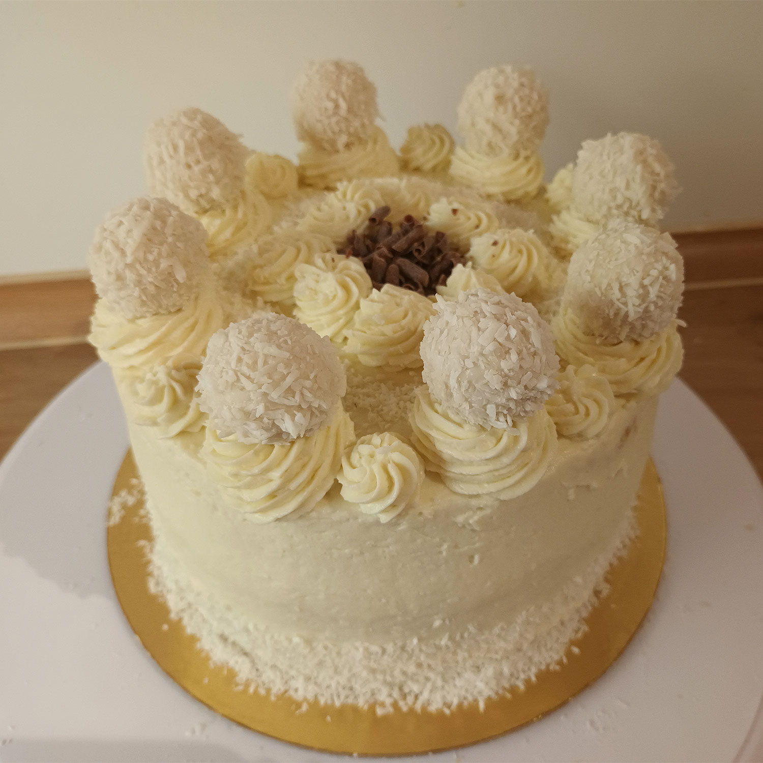 Dort kokosový (20 cm)